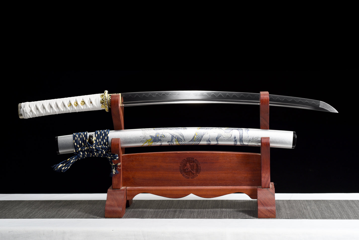 Handmade Full Tang Wakizashi Sword Damascus Steel  Clay Tempered Blade White printed scabbard - 31 in